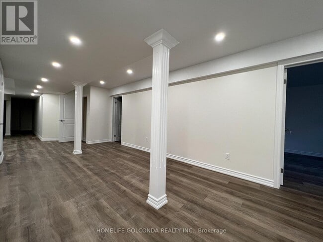 Building Photo - 20 Amaretto Ct