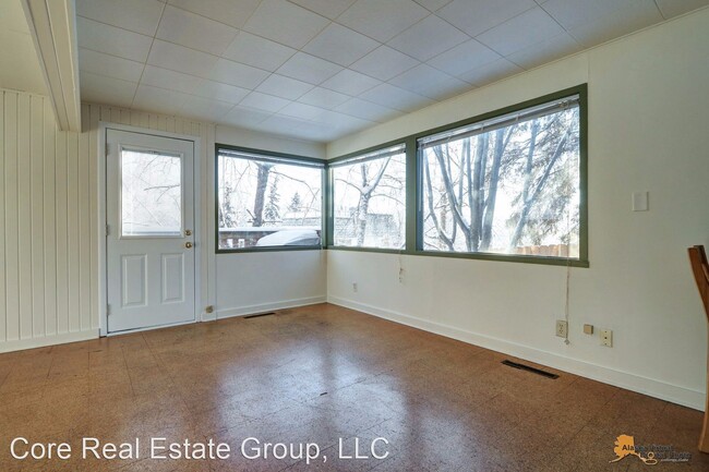 Building Photo - 1 br, 1 bath House - 1565 F Street