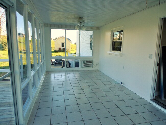 Building Photo - 253 Dean Archer Rd