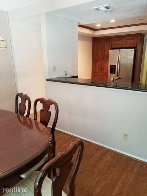 Building Photo - 2 br, 2.5 bath Condo - 798 Lander Circle