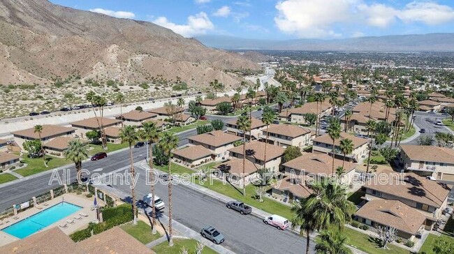 Foto del edificio - 72631 Thrush Rd