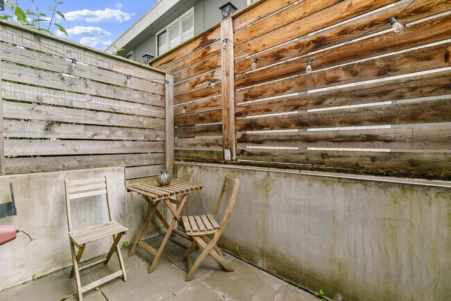 Foto del edificio - 3078 SW Avalon Way