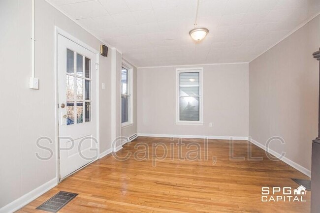 Foto del edificio - 427 Hood St