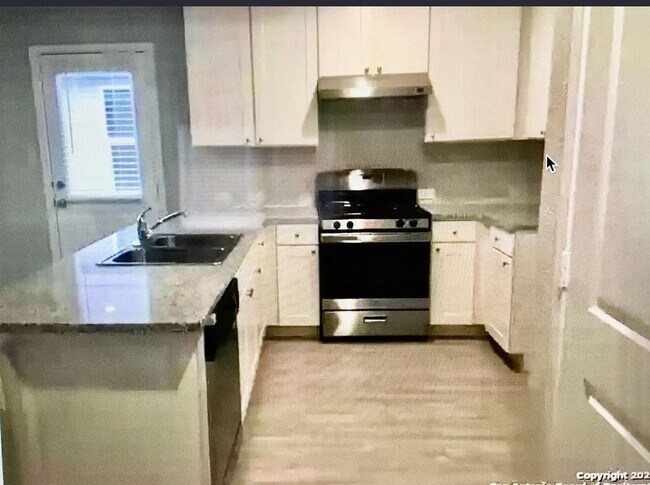 Foto del edificio - 9220 Griffith Run