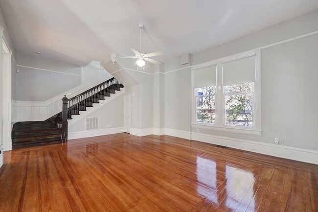 Foto del edificio - 1229 Heights Blvd