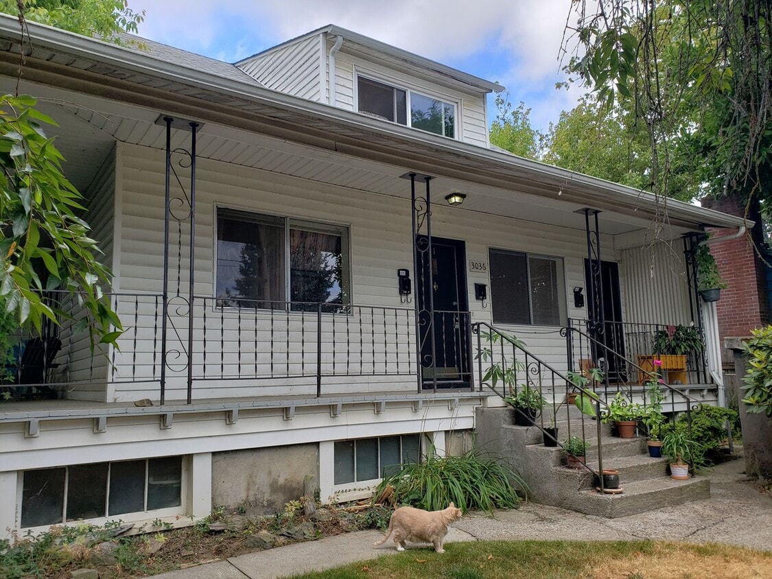 Arlington Pl. Triplex - EBB001 - Arlington Pl. Triplex - EBB001