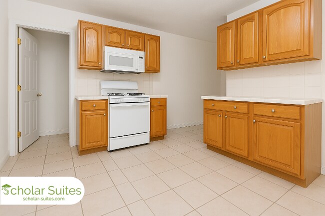 Foto del edificio - 42 Brainerd Rd
