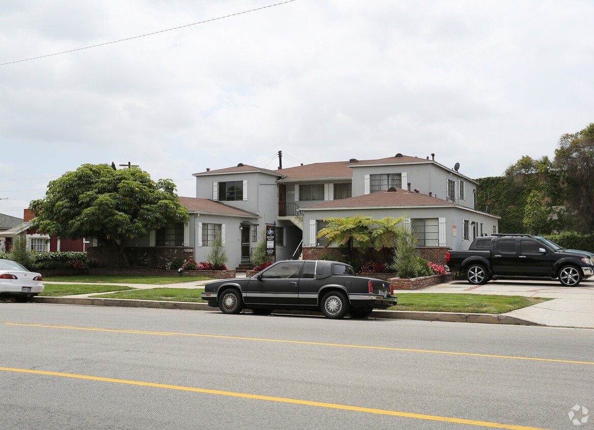 Primary Photo - 4655-4659 Sawtelle Blvd