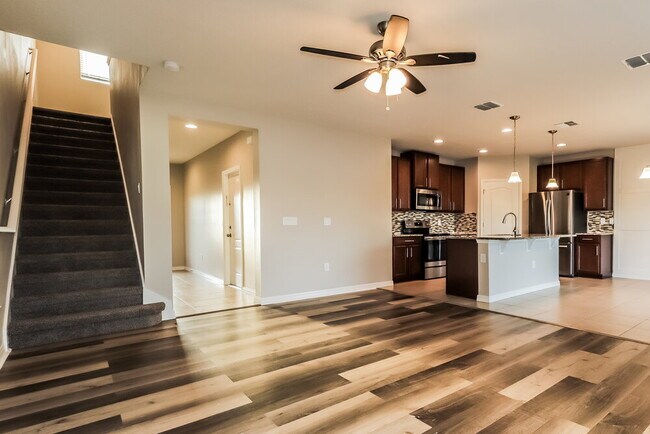 Foto del edificio - 14217 Poke Ridge Dr