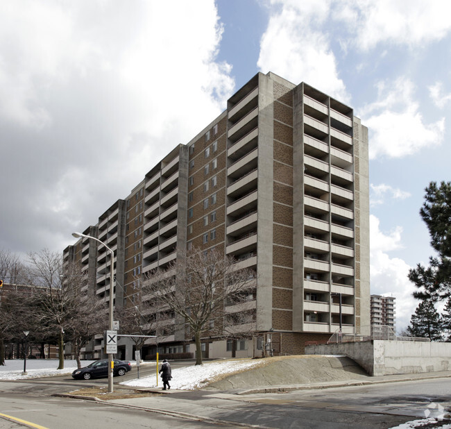 Primary Photo - Bay Mills Place