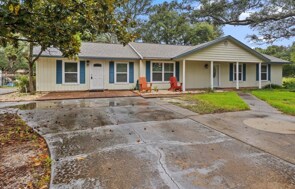 Foto principal - 8156 4th St