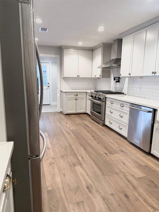 Building Photo - 13610 Taylorcrest Rd