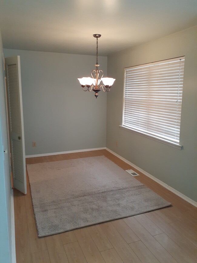Building Photo - 208 Timber Trail