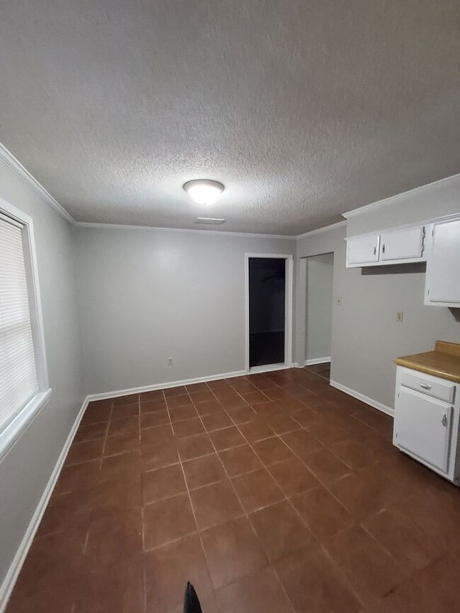 Photo - Welcome to 5046 Gray Drive! House