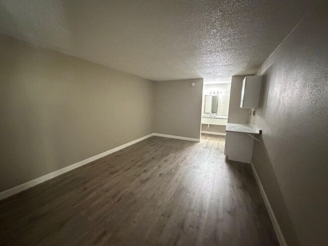 Photo - Studio apartment including Water, Electric & Cable TV. Community pool.
