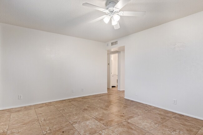 Foto del edificio - Desert Sunshine 3