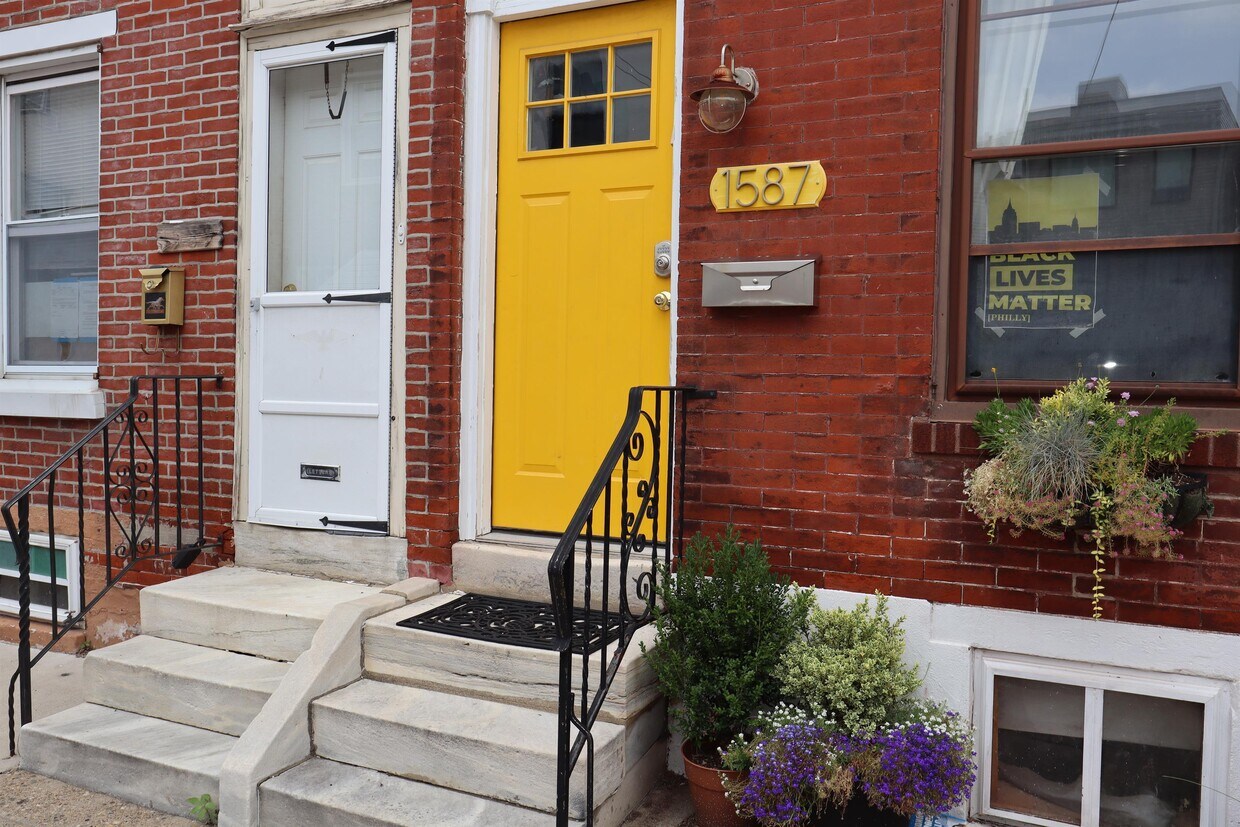 Foto principal - 1587 E Hewson St