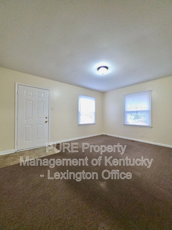 Foto del edificio - 405-407-407 Morrison Ave