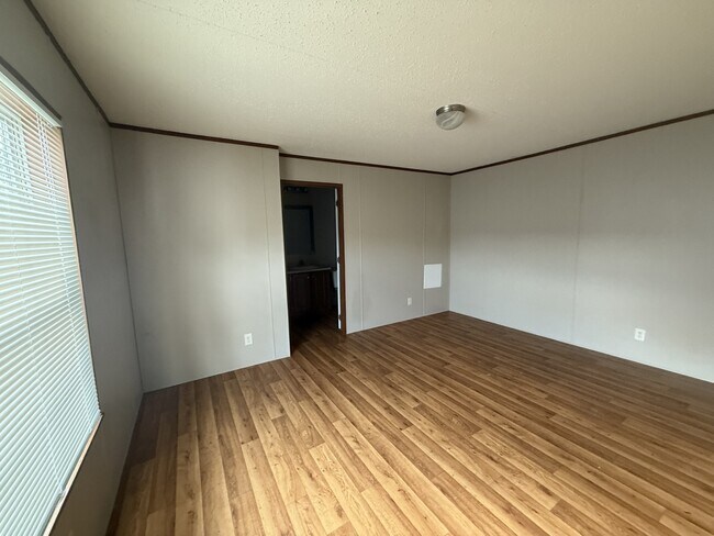 Foto del edificio - 4573 Springcress Ln