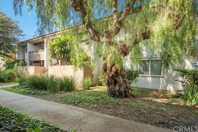 Building Photo - 2521 Sunflower Ave