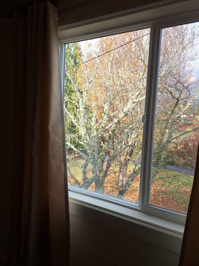 Building Photo - 120 Simpson Rd