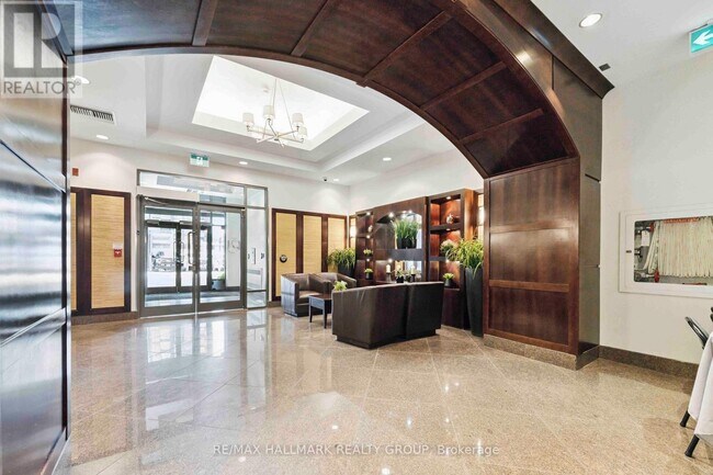 Photo du bâtiment - 200 Besserer St