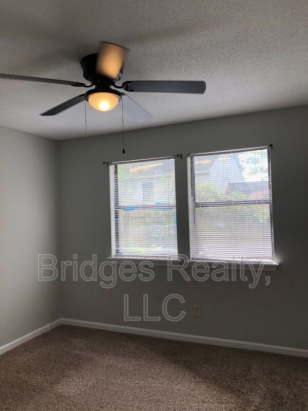 Building Photo - 2436 Winston Way