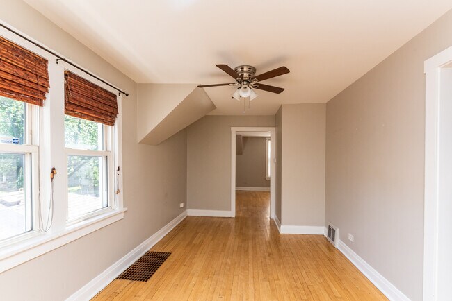 Foto del edificio - 4153 N Whipple St