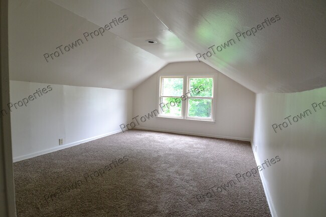 Foto del edificio - 508 S Des Plaines St