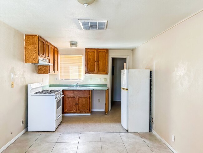 Foto del edificio - 115 W Church Ave - Unit B