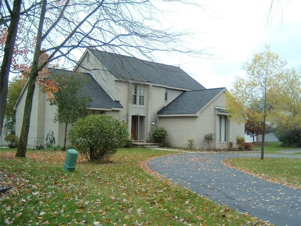 Primary Photo - 5220 Cedar Grove Ct