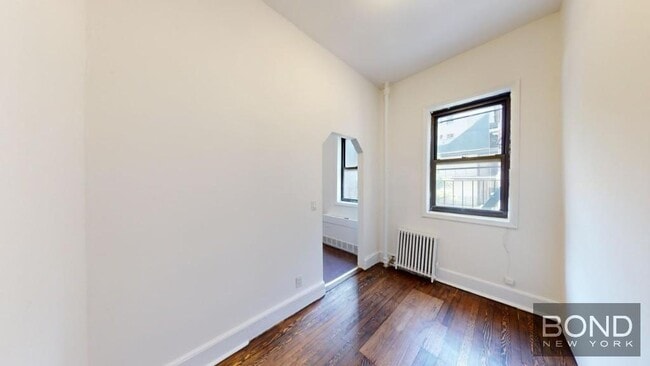 Building Photo - 455 Second Avenue
