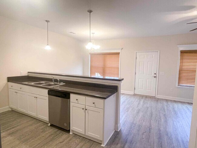 Foto del edificio - 278 Bridgewater Ln