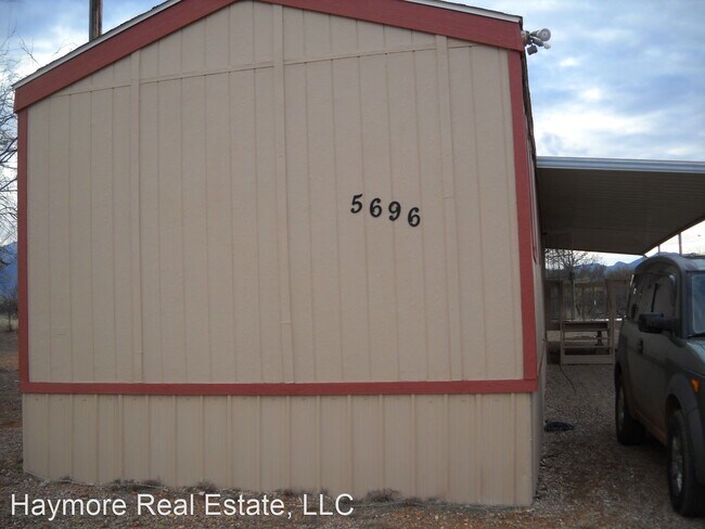 Foto del edificio - 3 br, 2 bath House - 5696 Nucci