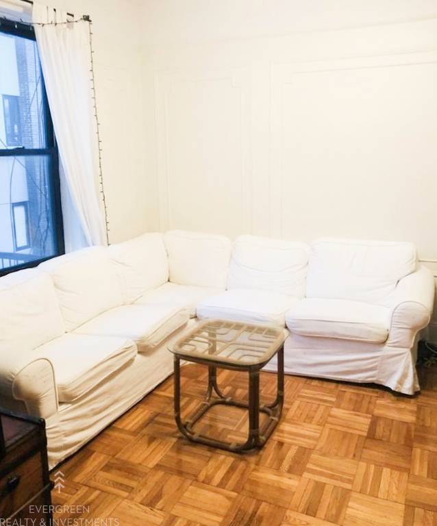 Foto principal - 134 S 4th St