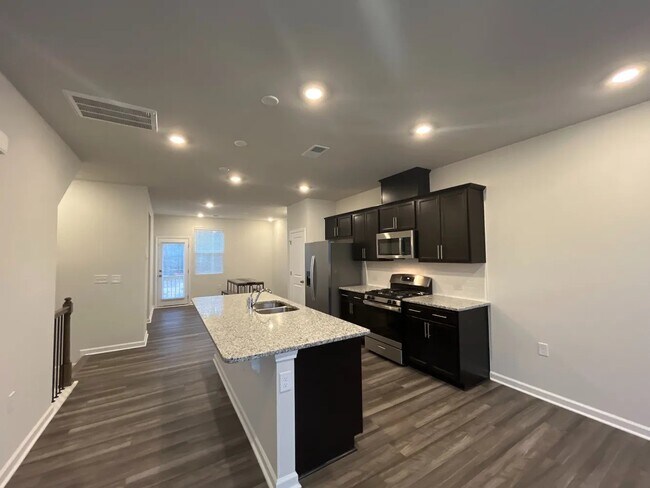Foto del edificio - 2529 Chert Ln