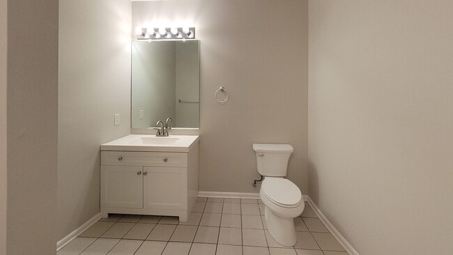 Bathroom - 120 N 4th Ave