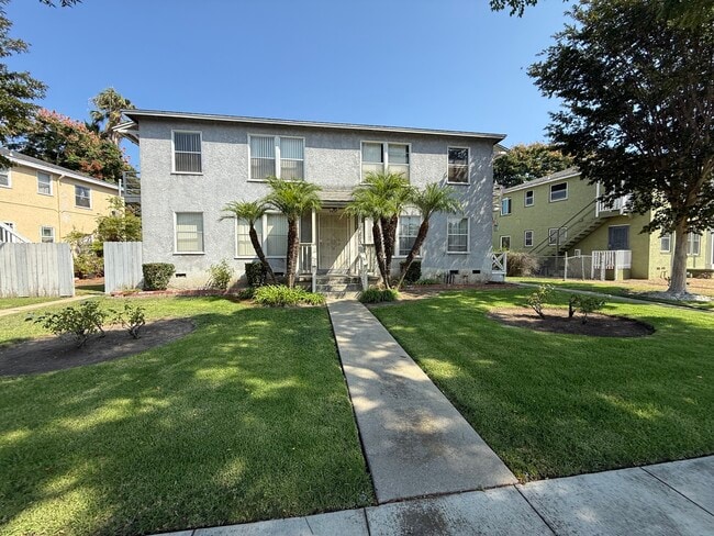 Building Photo - 4434 Linden Ave