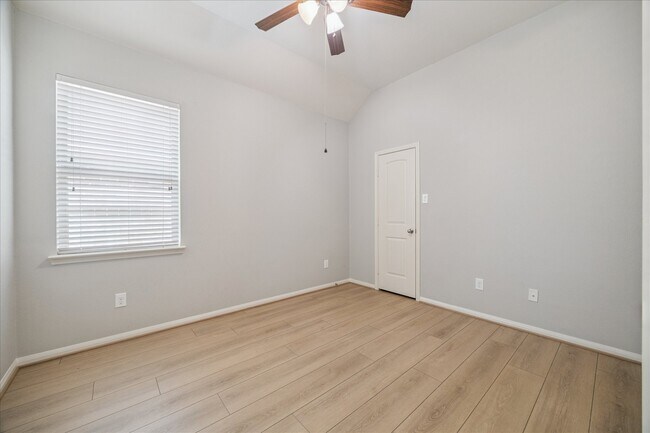 Building Photo - 10914 Visconti Ct