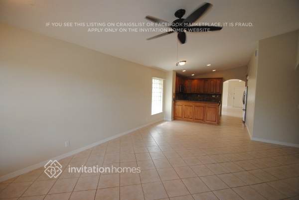 Foto del edificio - 5103 NW 121st Dr