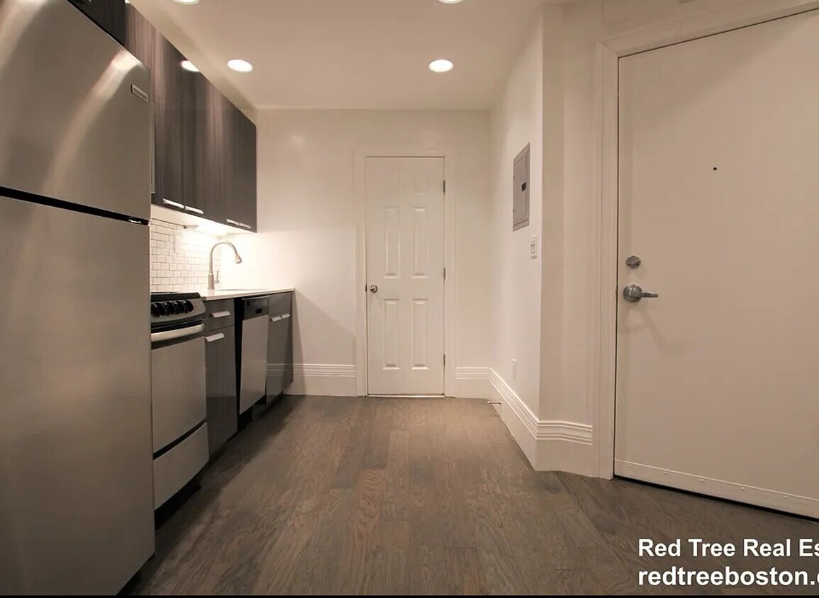 Foto del edificio - 252 Newbury St