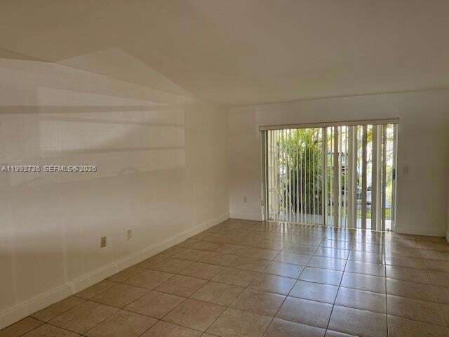 Foto del edificio - 7350 SW 82nd St