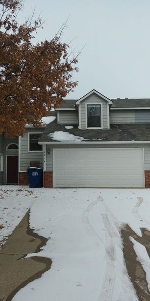 Primary Photo - 4014 Overland Dr