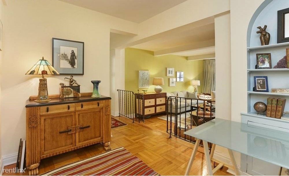 Primary Photo - 2 br, 1 bath Apartment - 131 E 56th St