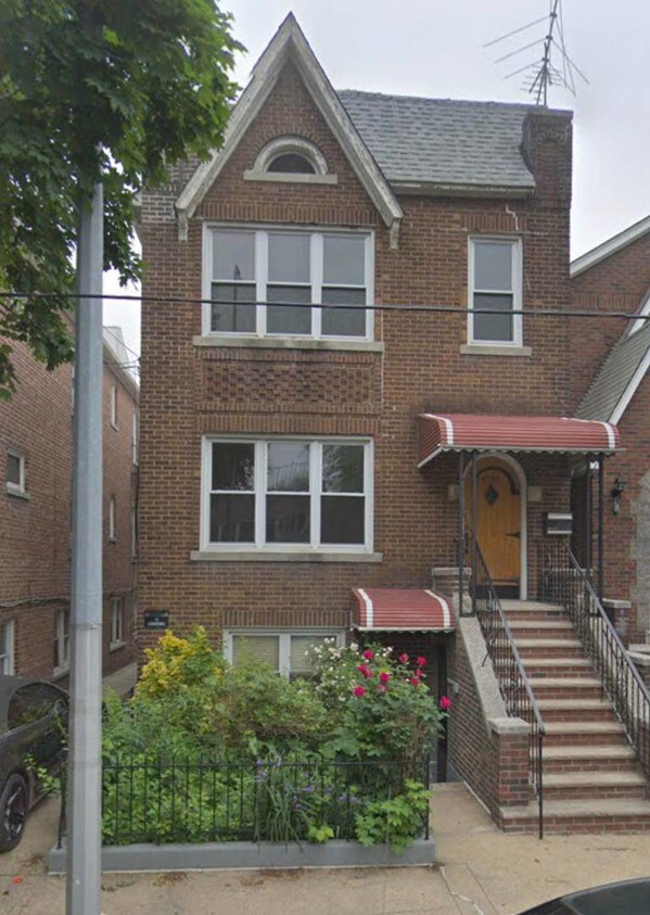 Primary Photo - 3137 Sands Pl