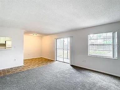 Building Photo - 2549 N Alafaya Trail
