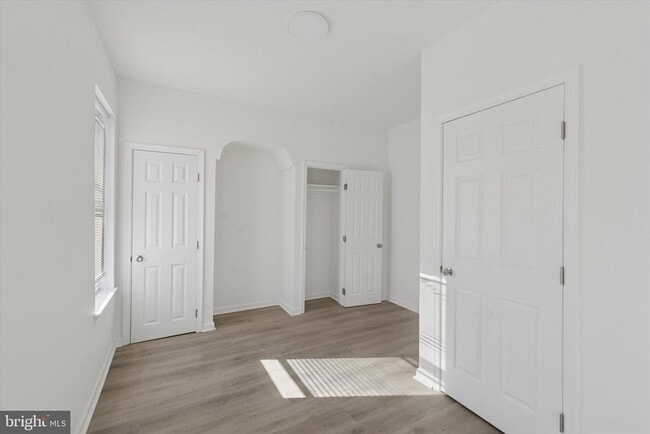 Foto del edificio - 3827 Cambridge St