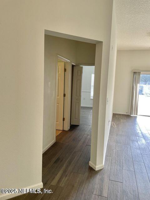 Foto del edificio - 7920 Merrill Rd