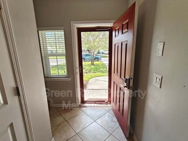 Building Photo - 3284 Chestnut Ridge Way