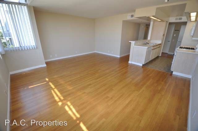 Building Photo - 11923 Laurelwood Dr